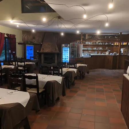 Apartmanhotel Le Rocce Rosse *